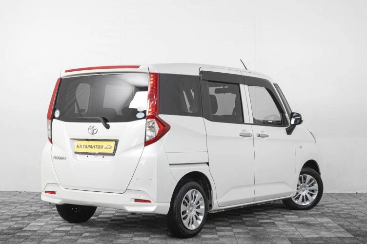 Toyota Roomy 6 из 6