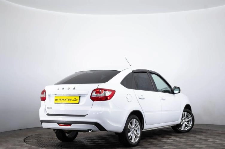 ВАЗ (LADA) Granta 4 из 6