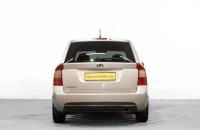 KIA Carens 5 из 22