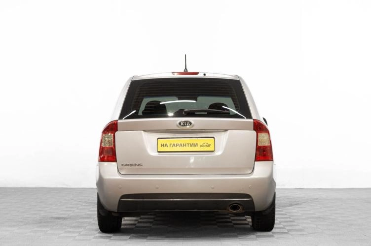 KIA Carens 5 из 6