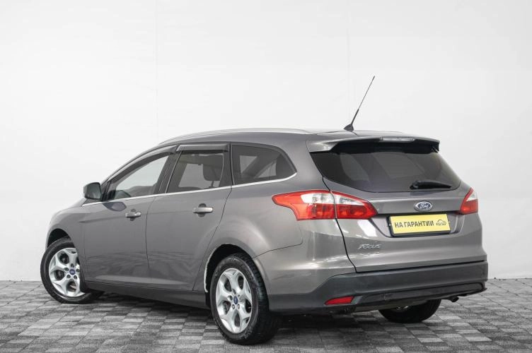 Ford Focus 4 из 6