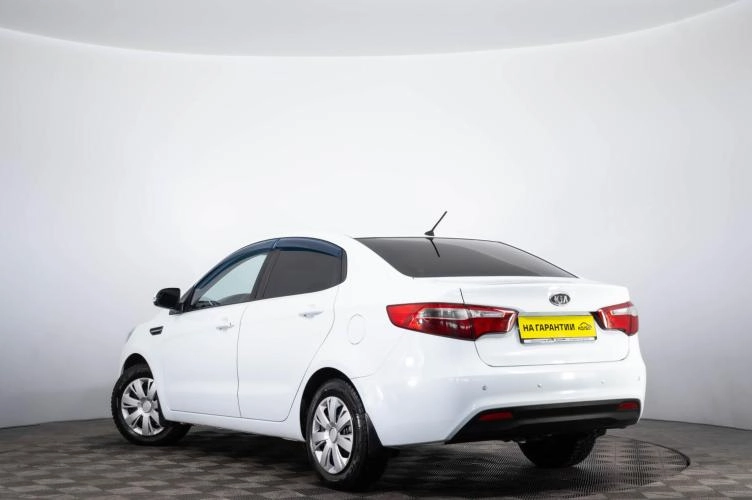 KIA Rio 6 из 6