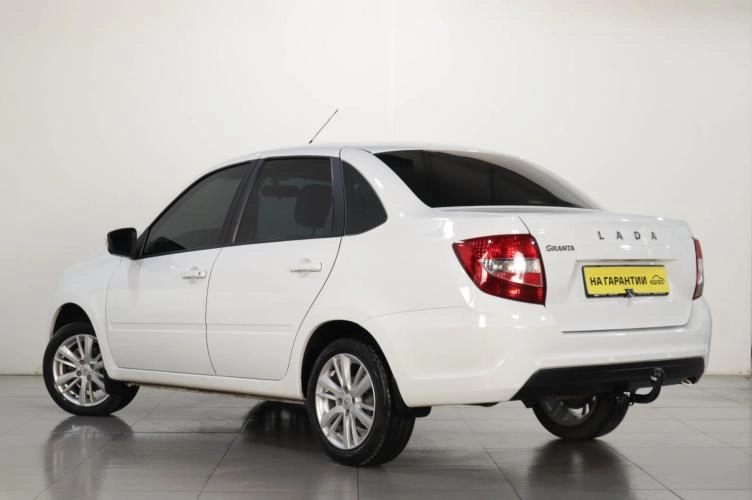 ВАЗ (LADA) Granta 4 из 6
