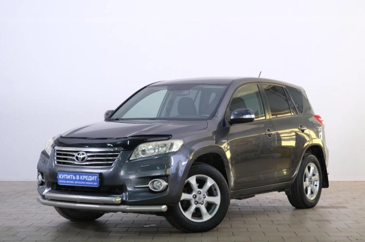 Toyota RAV4 3 из 6