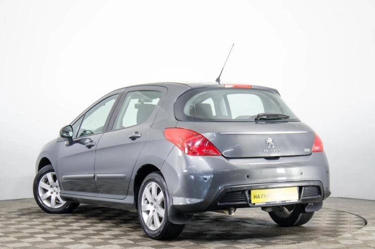Peugeot 308 6 из 6