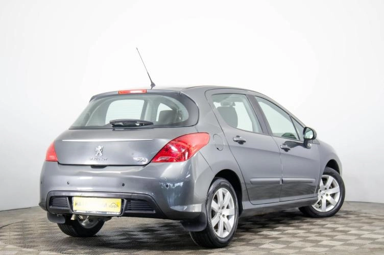 Peugeot 308 4 из 6
