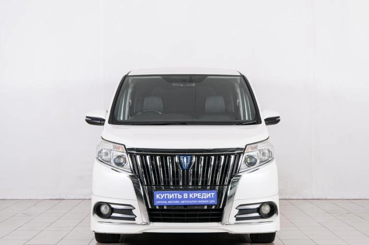 Toyota Esquire 2 из 6