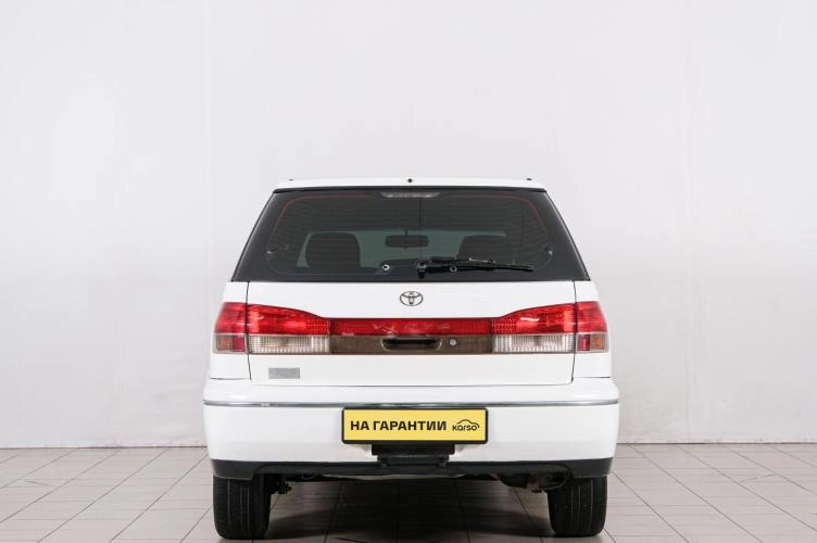 Toyota Vista Ardeo 5 из 21