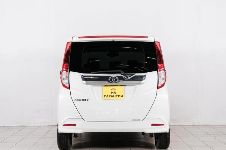 Toyota Roomy 5 из 6