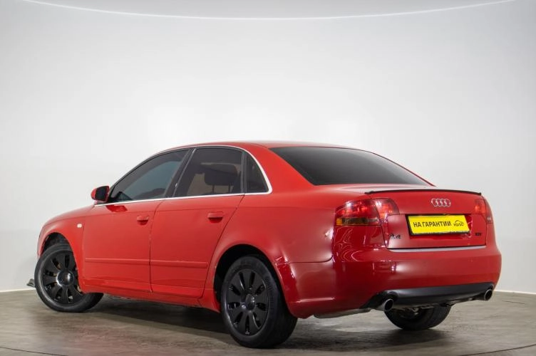 Audi A4 6 из 6