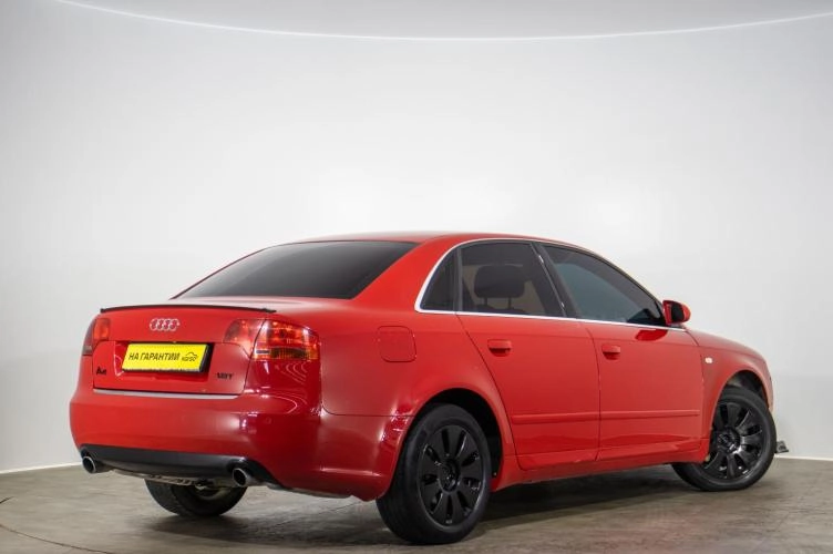Audi A4 4 из 6