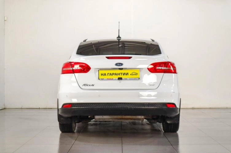 Ford Focus 5 из 6