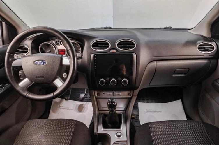 Ford Focus 15 из 18