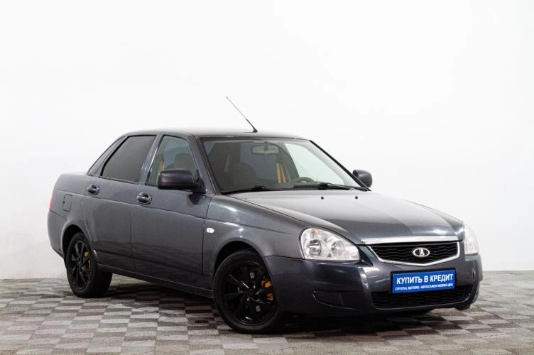 ВАЗ (LADA) Priora 1 из 6