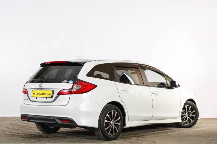 Honda Jade 6 из 6