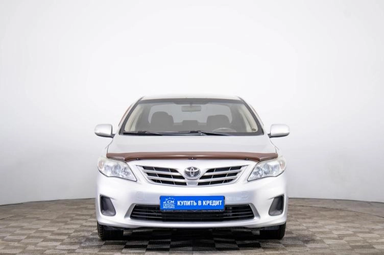 Toyota Corolla 2 из 6