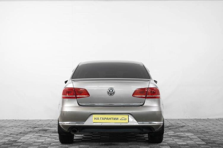 Volkswagen Passat 5 из 6
