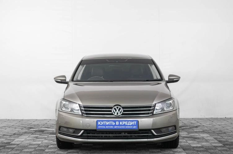 Volkswagen Passat 2 из 6