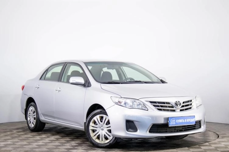 Toyota Corolla 1 из 6