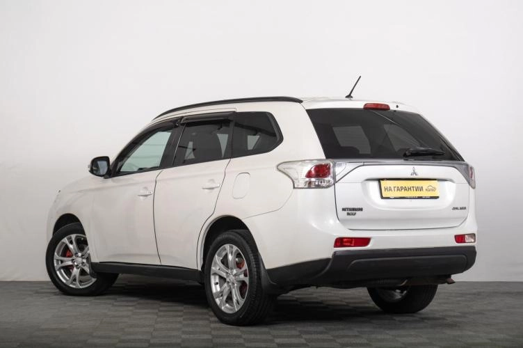 Mitsubishi Outlander 5 из 6