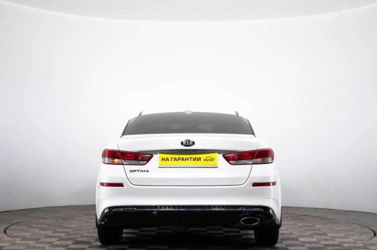 KIA Optima 5 из 6