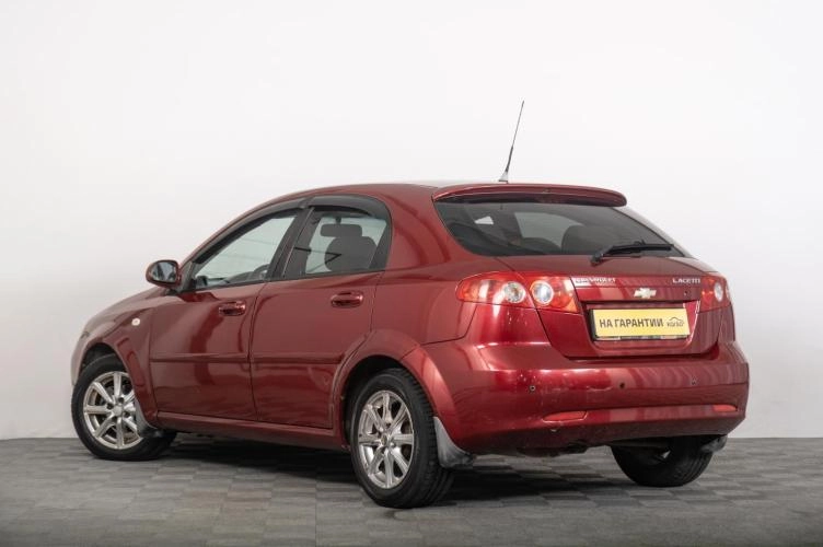 Chevrolet Lacetti 5 из 6