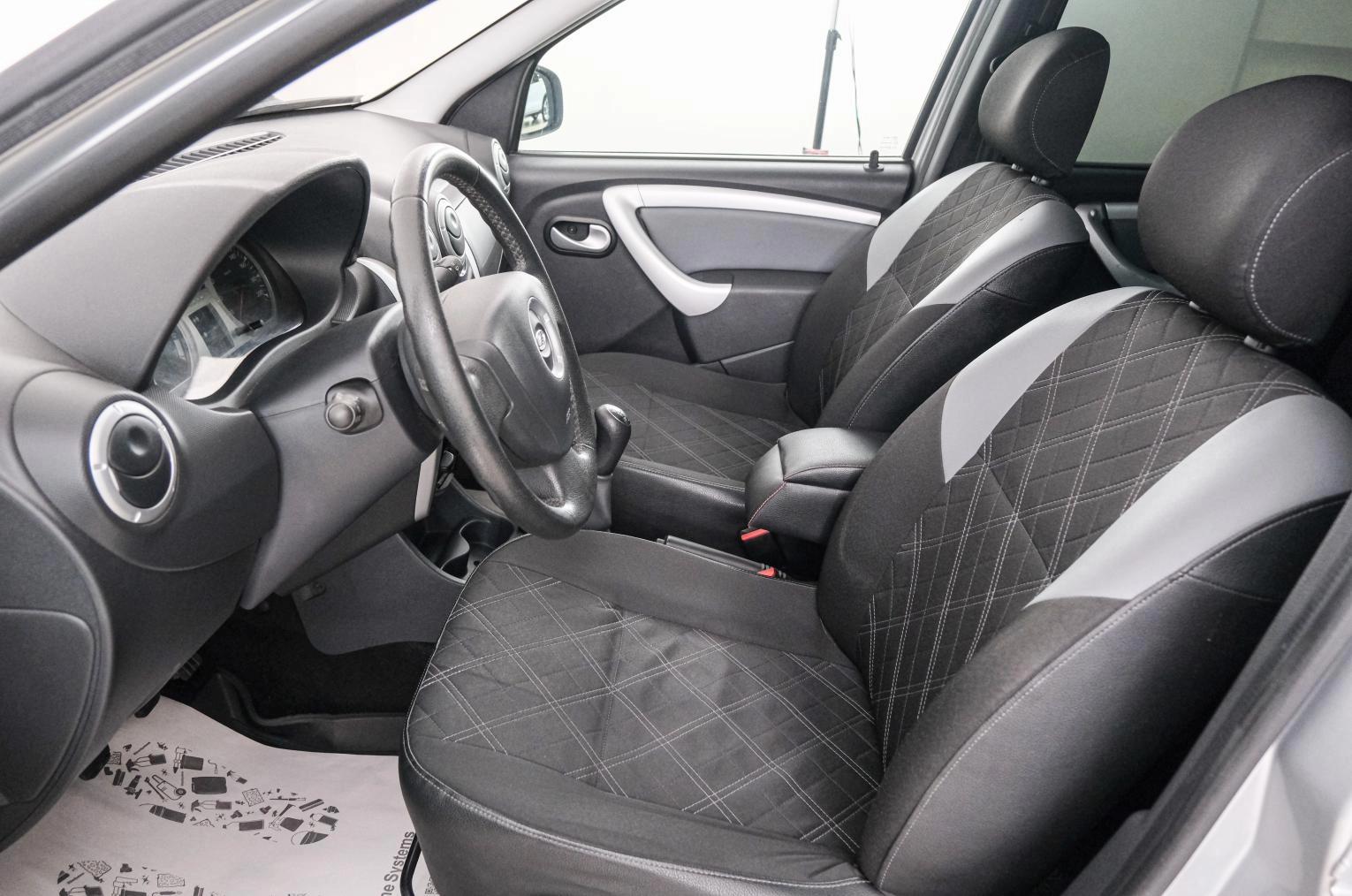 ВАЗ (LADA) Largus Cross 7 из 23
