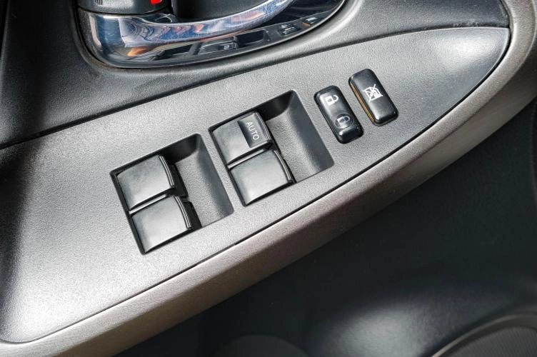 Toyota RAV4 16 из 18