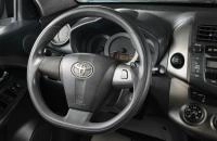 Toyota RAV4 11 из 18