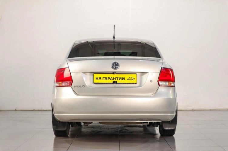 Volkswagen Polo 5 из 6