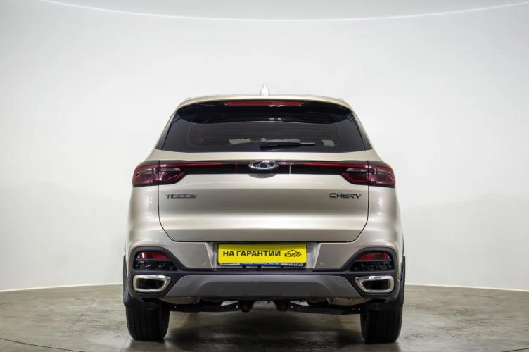 Chery Tiggo 8 5 из 6