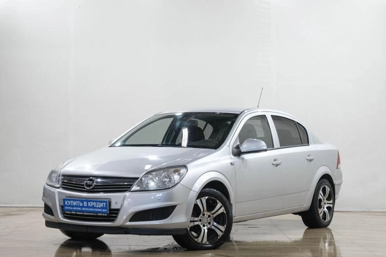 Opel Astra 3 из 6