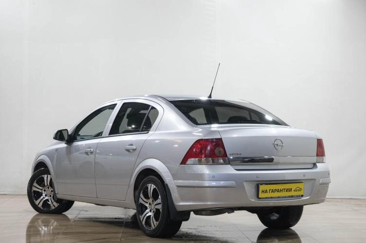 Opel Astra 4 из 6