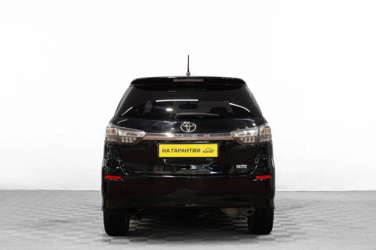 Toyota Wish 5 из 6