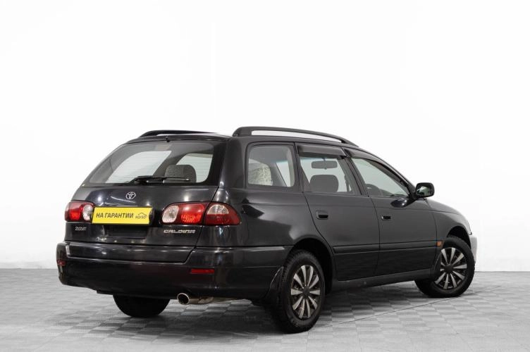 Toyota Caldina 4 из 6