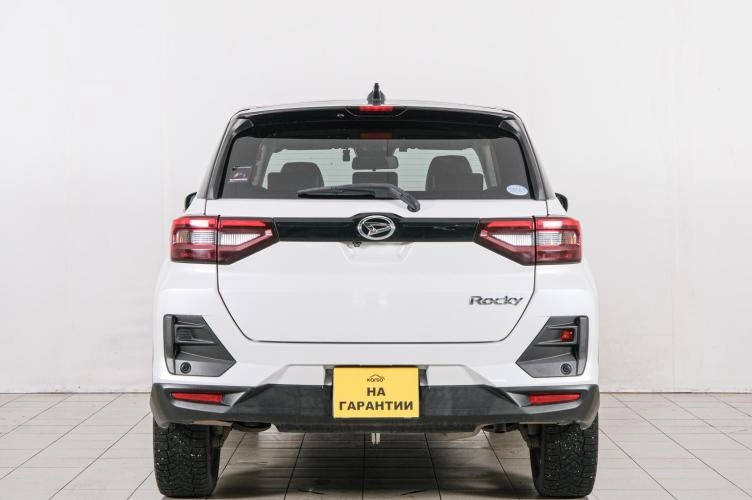 Daihatsu Rocky 5 из 6