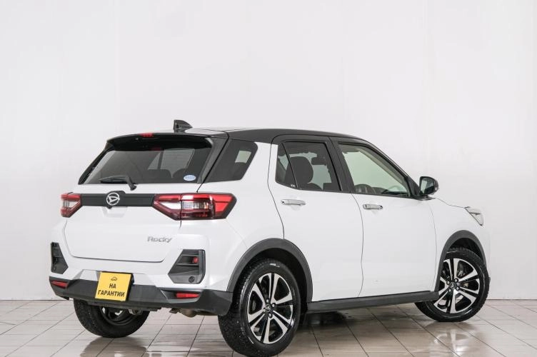 Daihatsu Rocky 6 из 6