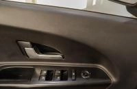 KIA cee'd 8 из 17