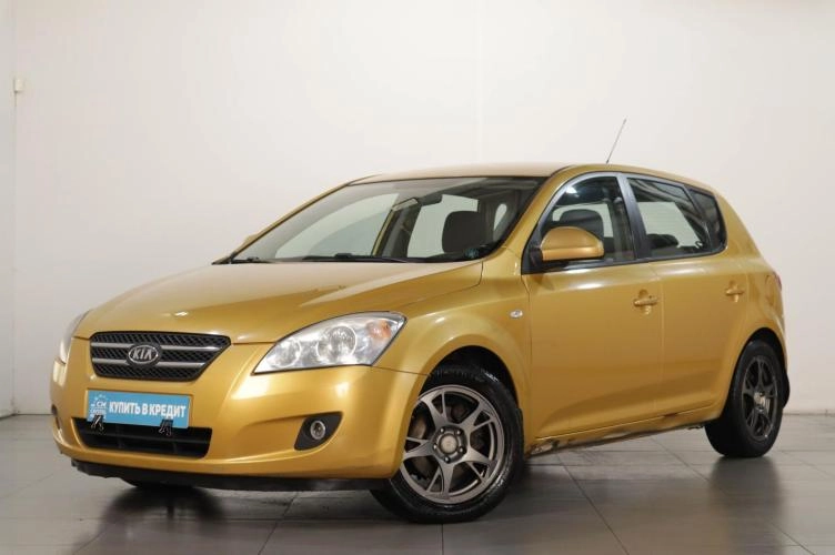 KIA cee'd 3 из 6