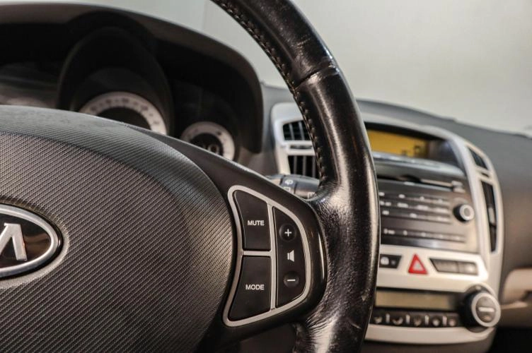 KIA cee'd 11 из 17