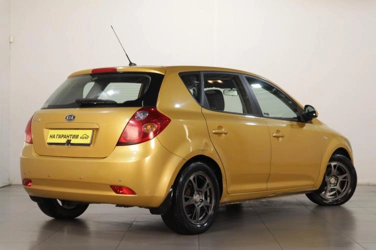 KIA cee'd 6 из 6