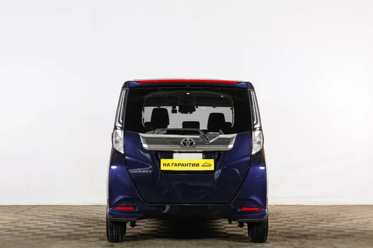 Toyota Roomy 5 из 6
