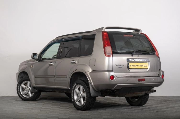 Nissan X-Trail 1 из 6