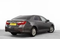 Toyota Camry 4 из 26