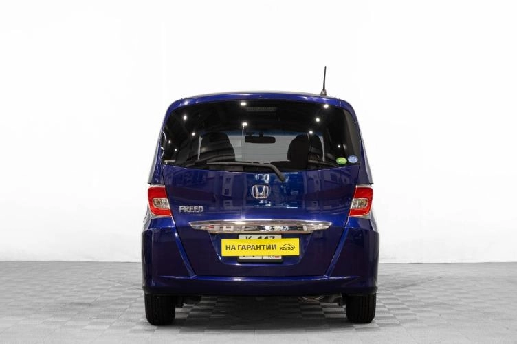 Honda Freed 5 из 6