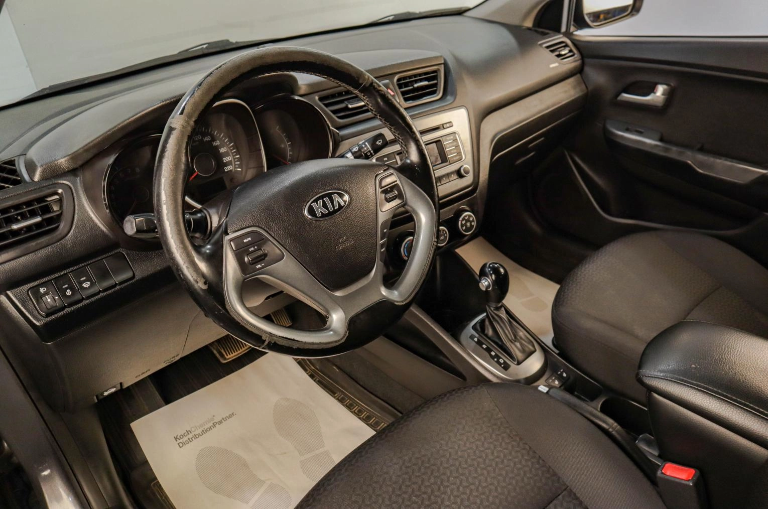 KIA Rio 7 из 19