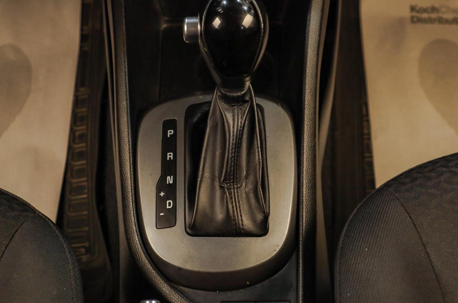 KIA Rio 14 из 19