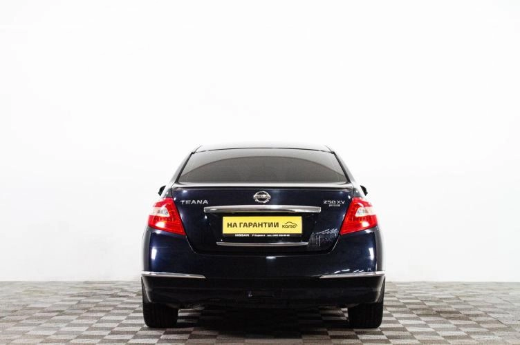 Nissan Teana 5 из 6