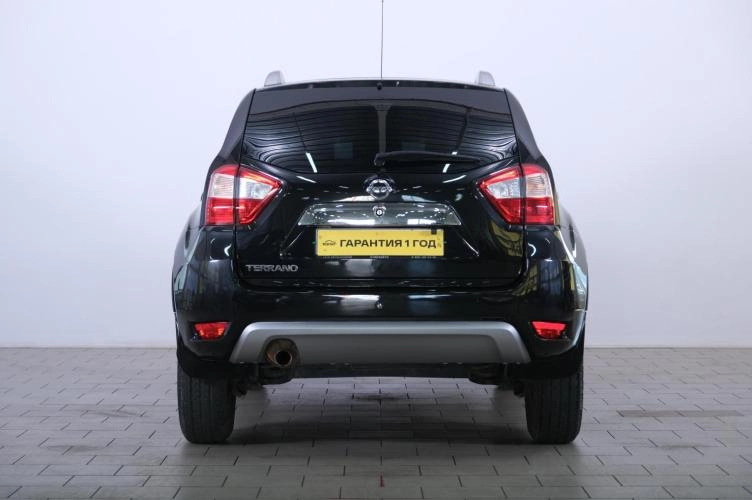 Nissan Terrano 5 из 6