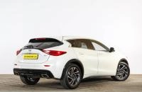 Infiniti Q30 6 из 22